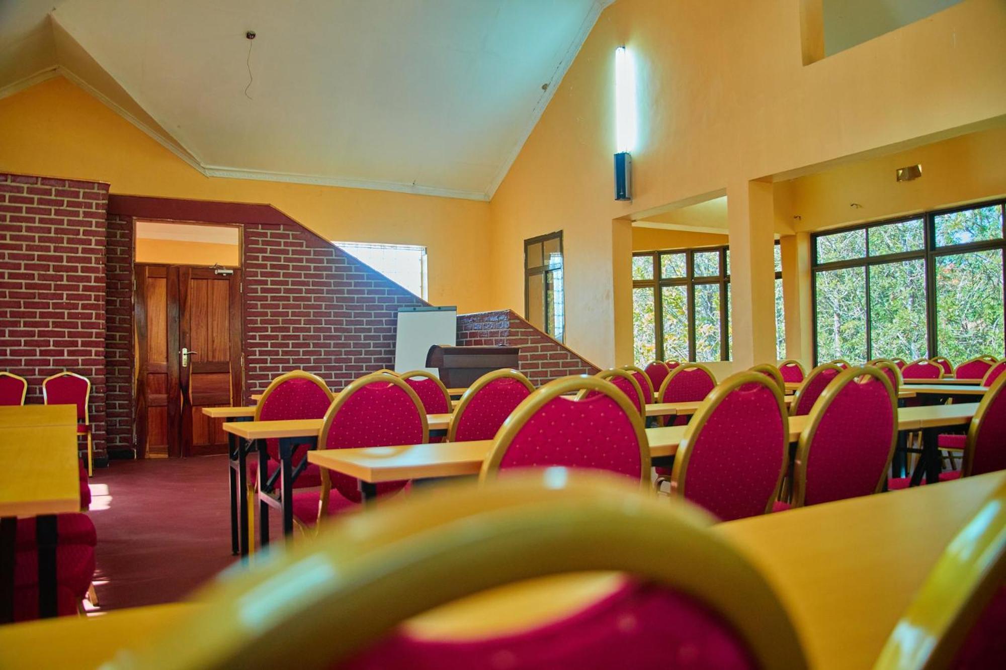 Ngorongoro Corridor Lodge Karatu Eksteriør billede